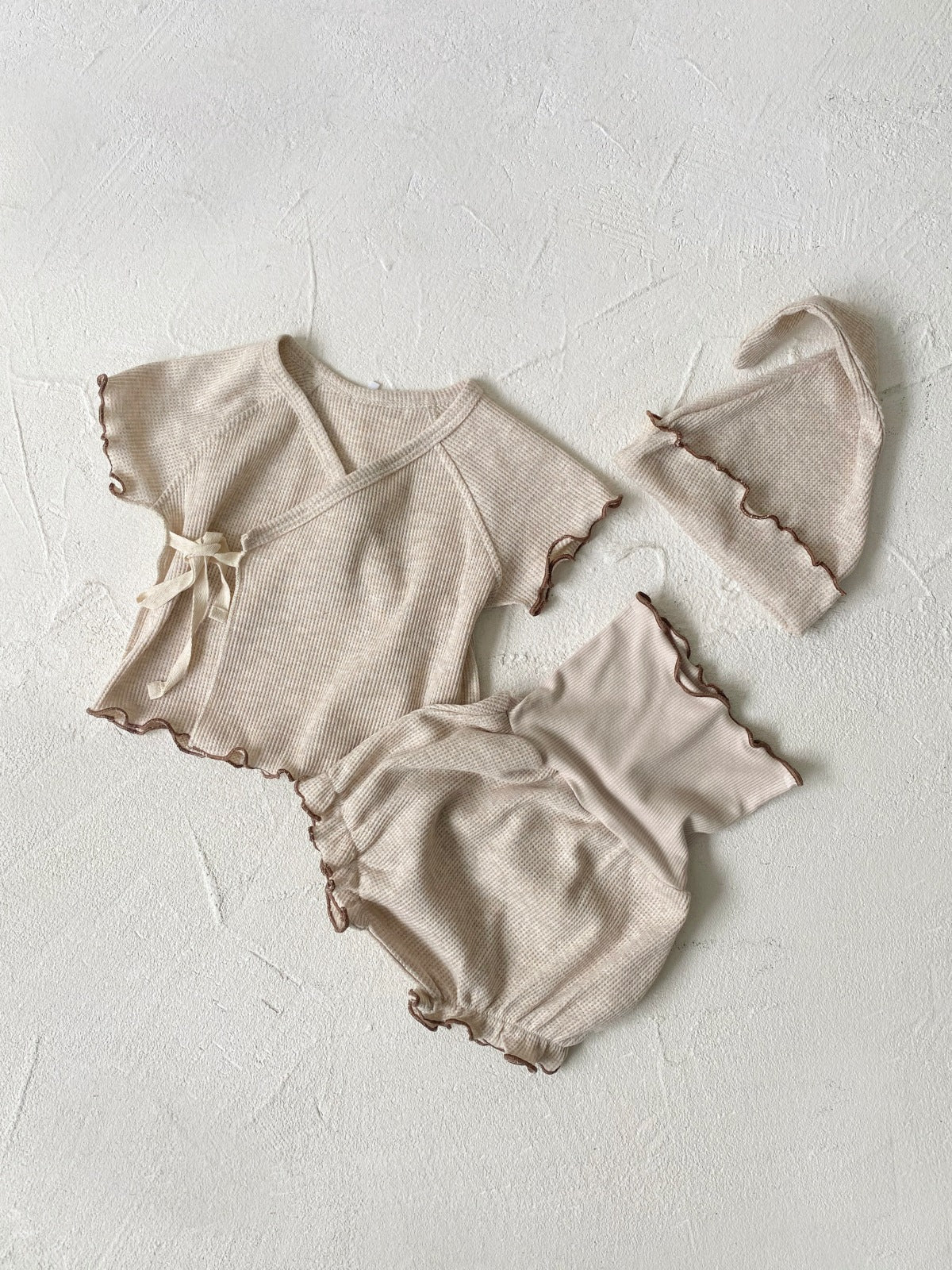 Summer Baby Kids Unisex Waffle Grid Short Sleeves Casual Monk Style Top T-Shirt And Bloomers And Hat Clothing Set-6