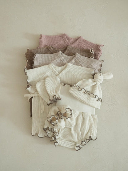 Summer Baby Kids Unisex Waffle Grid Short Sleeves Casual Monk Style Top T-Shirt And Bloomers And Hat Clothing Set-0