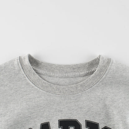 Boys and Girls’ Letters Print T-shirt in European and American Style-4