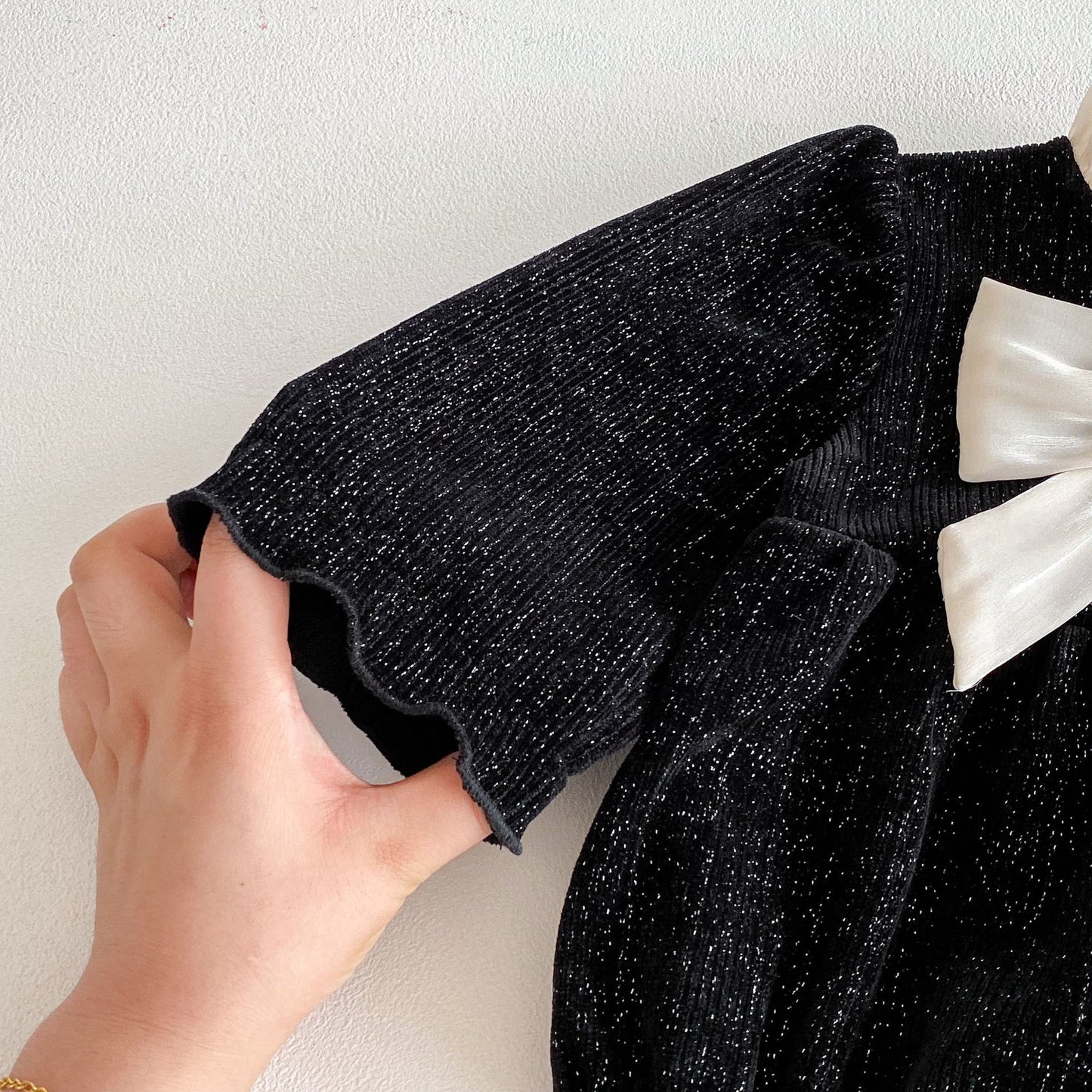 Autumn Arrival Baby Girls Long Sleeves Butterfly-bow Decorated Ruffle Neck Onesies-3